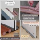 DOOR BOTTOM SEAL STRIP STOPPER FOR INSECT EXPELLANT
